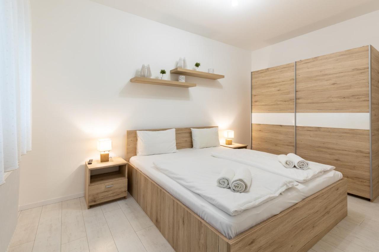 Leda Apartmanok By Bltn Σίοφοκ Εξωτερικό φωτογραφία